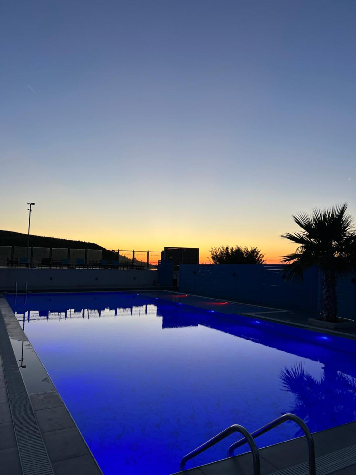 Saint Michelle Residence Shetaj Εξωτερικό φωτογραφία