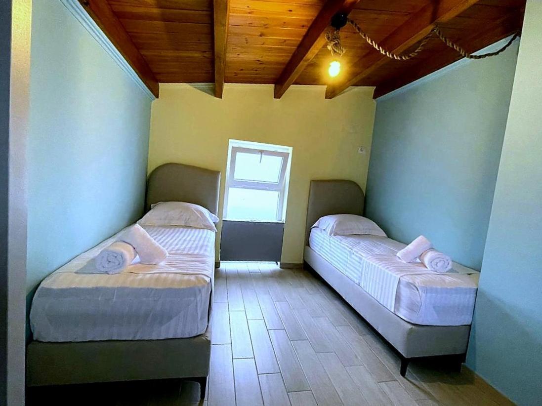 Saint Michelle Residence Shetaj Εξωτερικό φωτογραφία